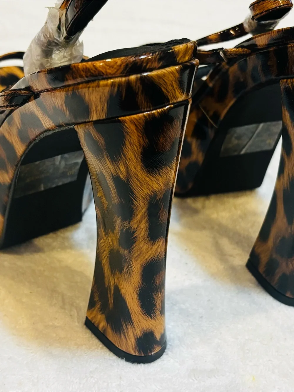 Brand New Stylish Heels By Fashion Nova - Size 10 - Heel Height 6 Inches - Box 2